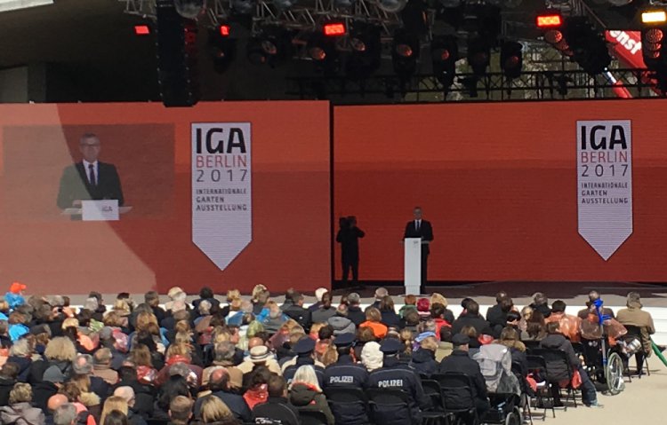 IGA Frank-Walter Steinmeier1
