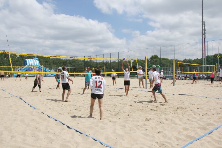 WW+ volley 07
