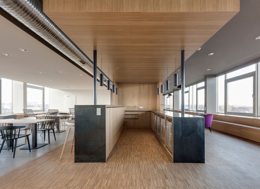 Redesign of the 10th floor of the head office of CFL, Luxembourg (LUX)