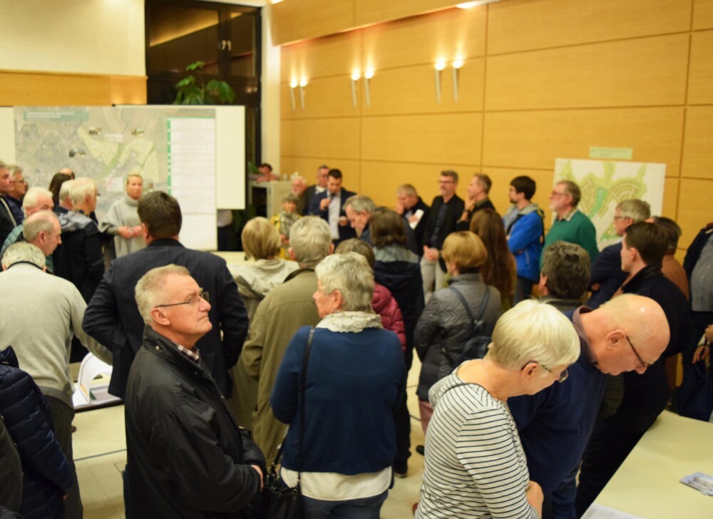 Exhibition opening: Kazenheck construction area - Op de Wolléken: Citizen participation, Niederanven (Lux)