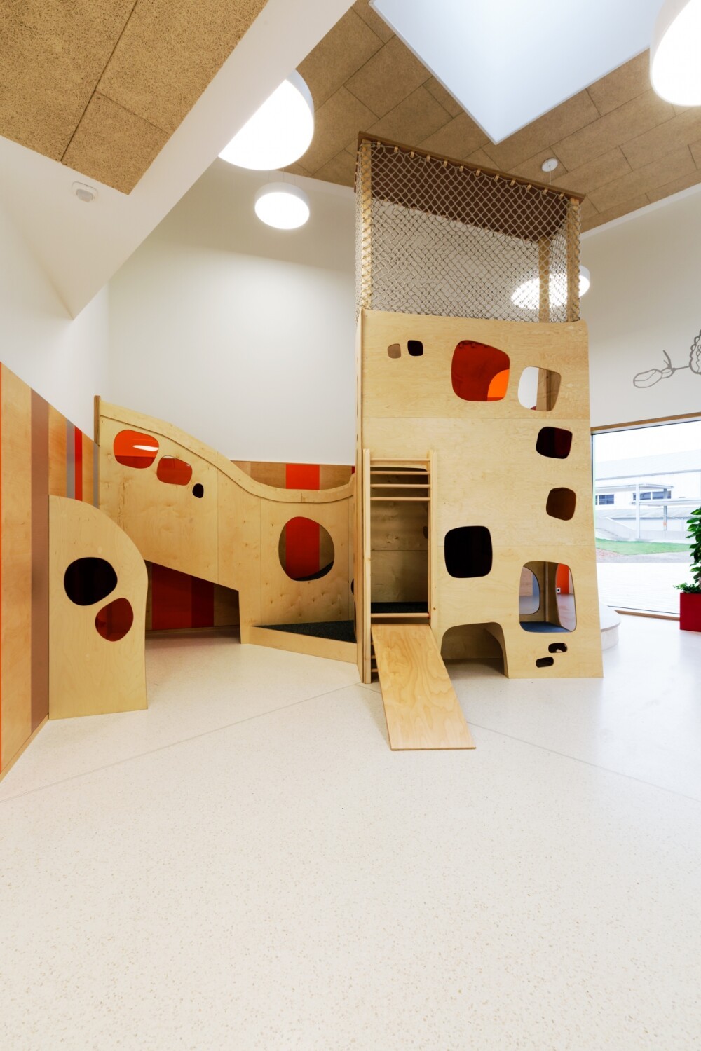 Primary school with day-care center Schouweiler (LUX)