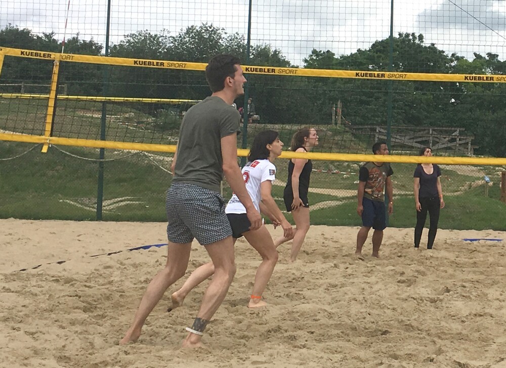 WW+ does sport: football tournament and beach volleyball were on the programme.