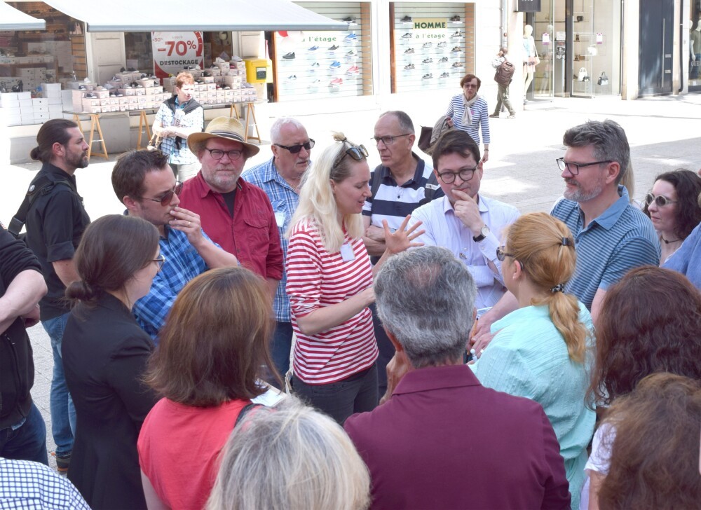 Revitalization can begin: Residents, visitors and tradespeople are motivated to participate in the upgrading of Escher city centre.