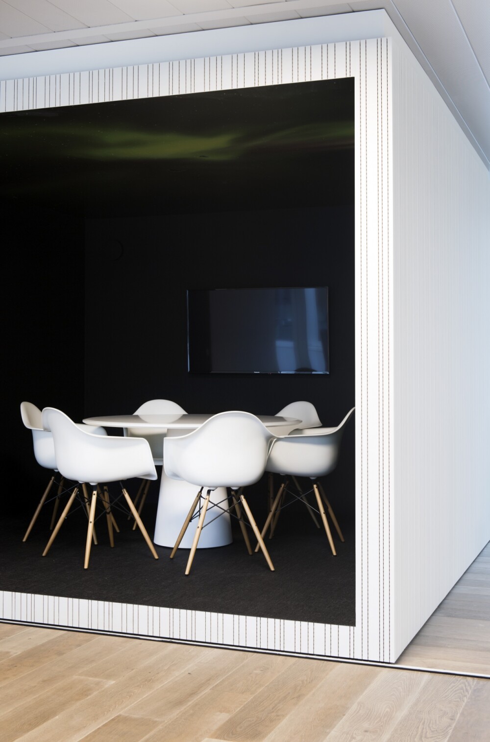 Vodafone, Luxembourg: opening of the innovation center  "Tomorrow Street"