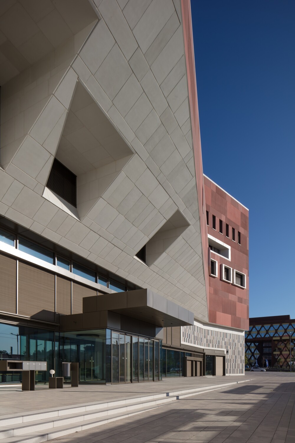 Opening of the National Library Luxembourg (L)