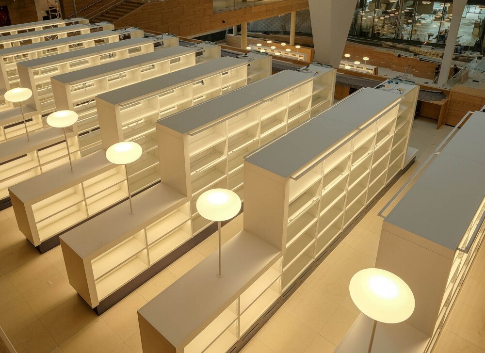 Luxembourg National Library in detail: the furniture is installed.