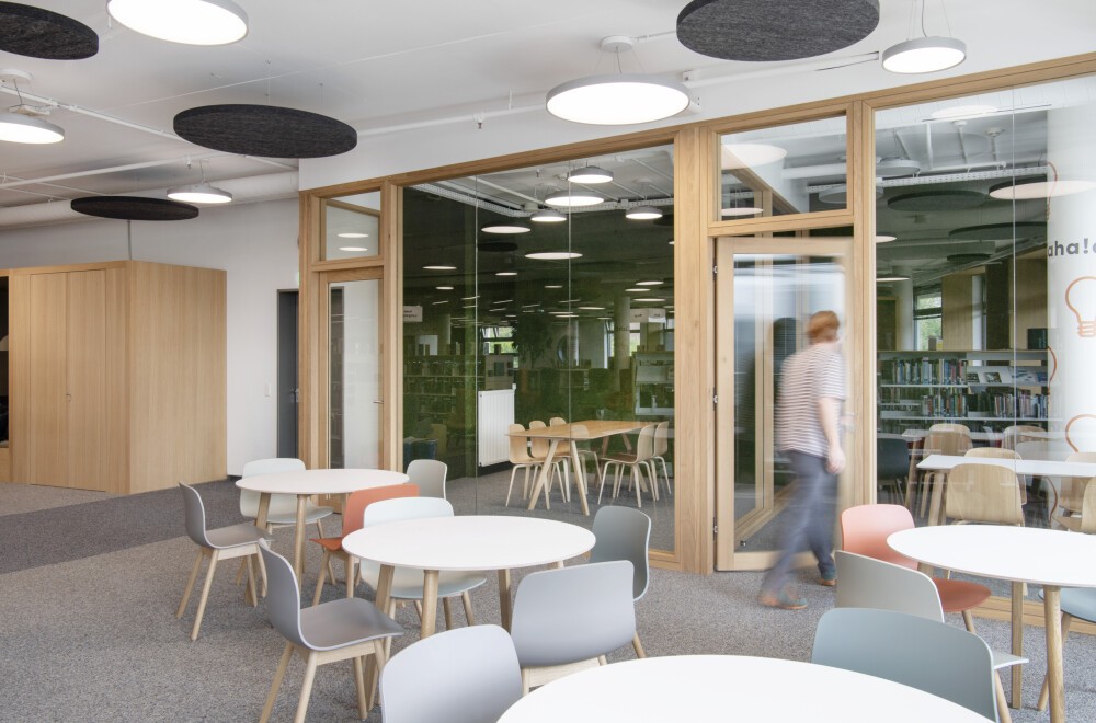 Redesign ISL Libraries - Upper School (LUX)